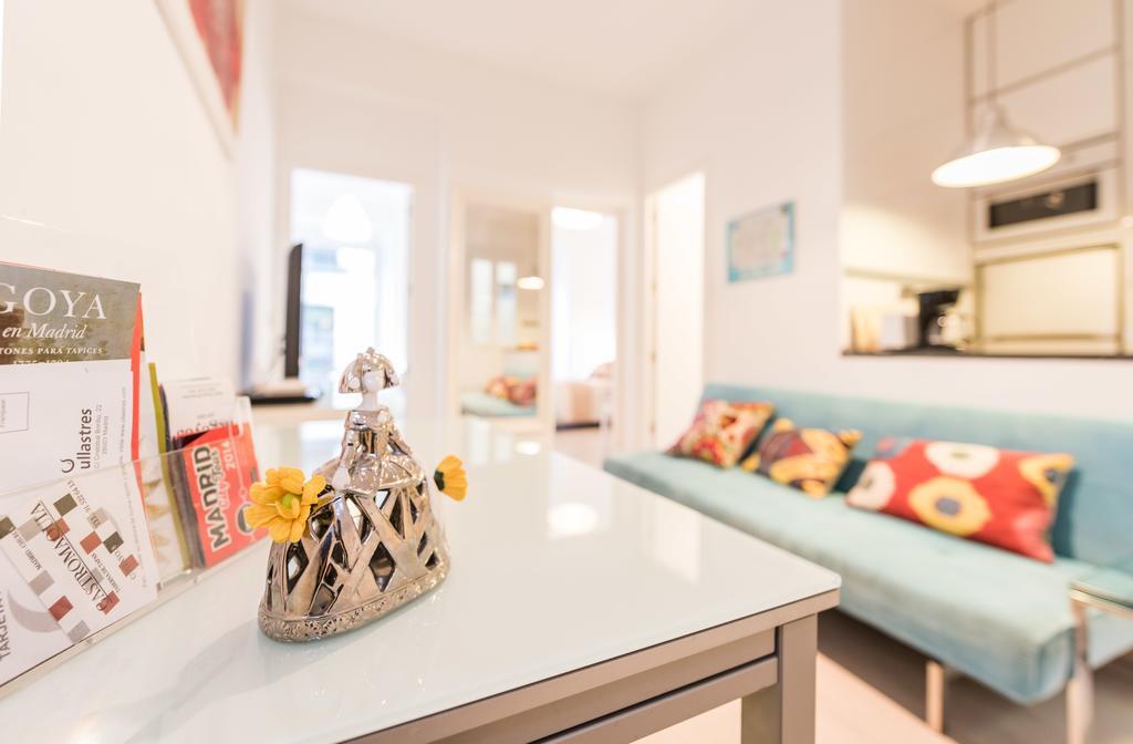 Latina Sol Apartment Madrid Exterior photo