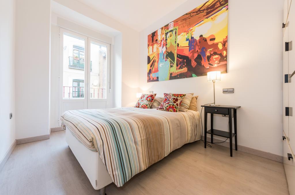 Latina Sol Apartment Madrid Exterior photo