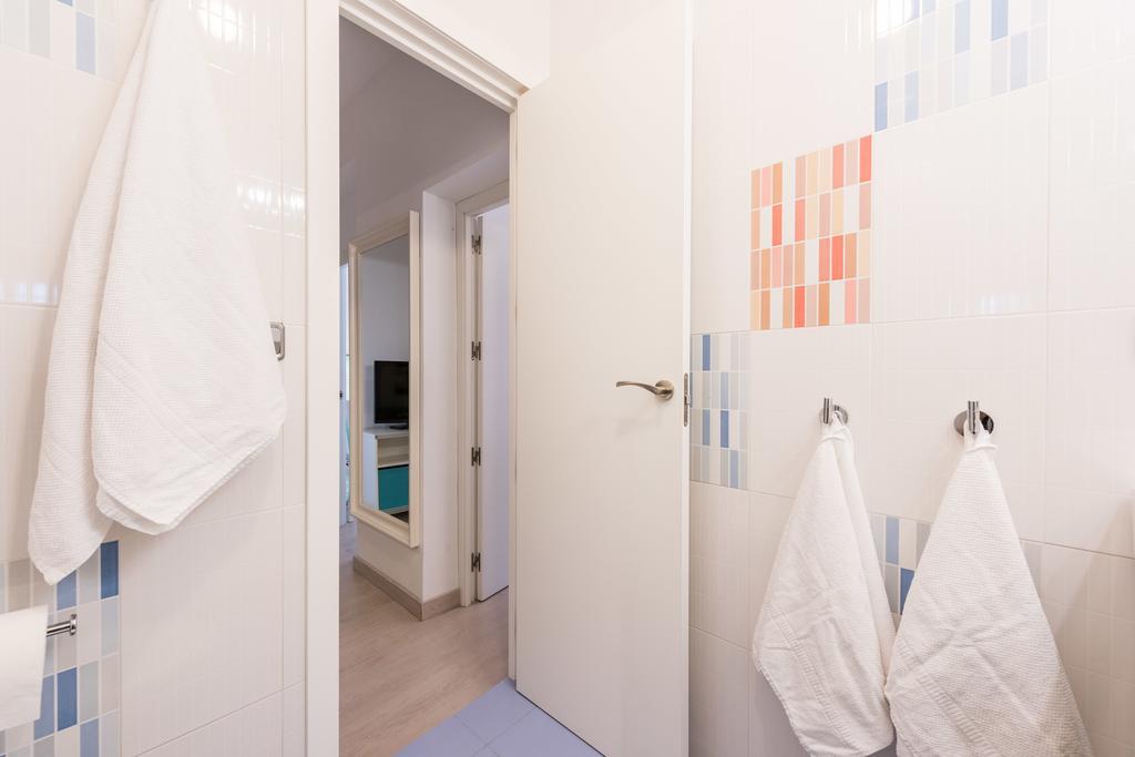 Latina Sol Apartment Madrid Exterior photo